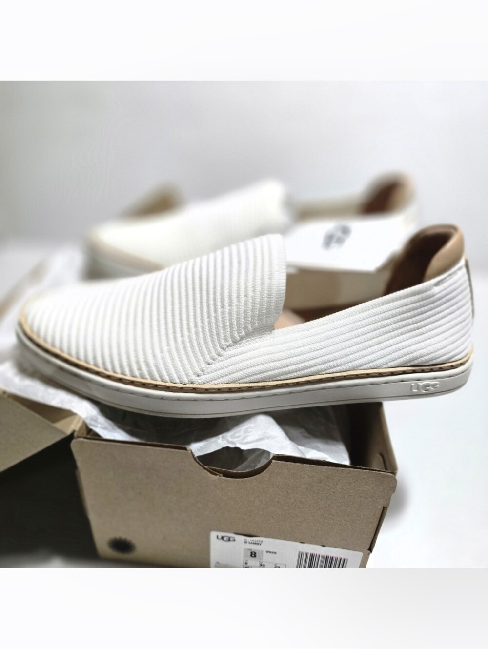 UGG Womens 8 In Box White Ribbed Slip-On Sammy Sneakers Ribbed Knit Texture - Picture 8 of 10